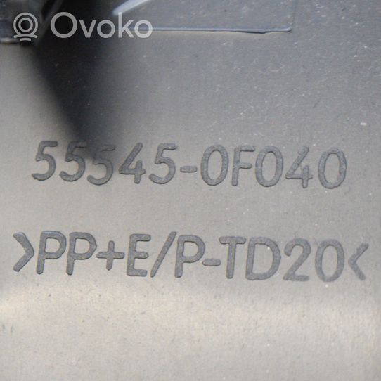 Toyota Verso Element deski rozdzielczej / dół 555450F040