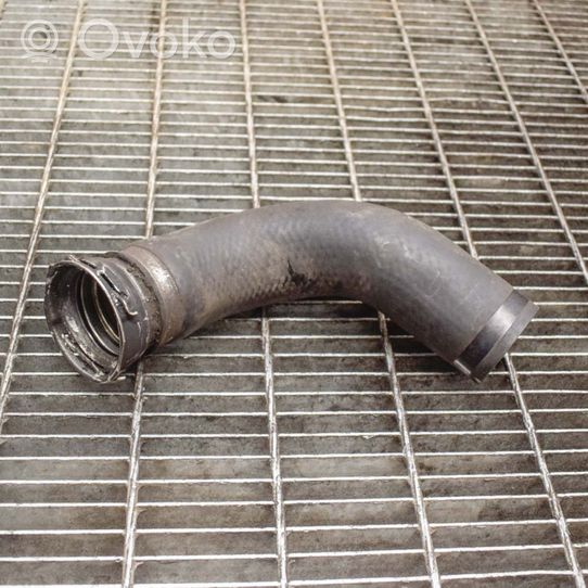 Toyota Verso Tube d'admission de tuyau de refroidisseur intermédiaire 130410
