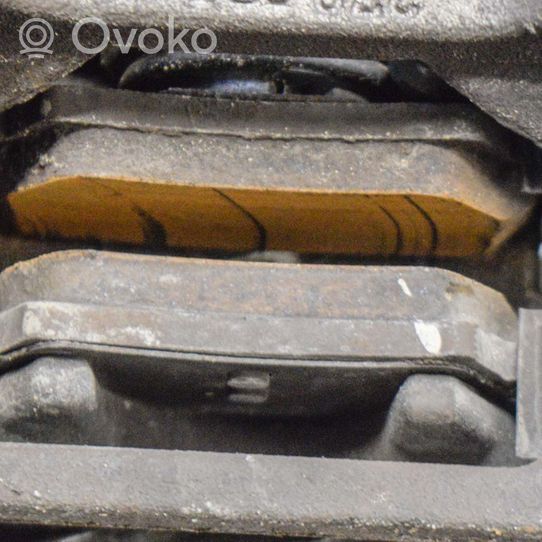 Volvo XC40 Tylny zacisk hamulcowy 31665007