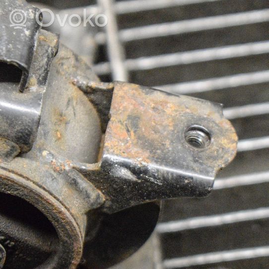 Toyota Prius (XW30) Engine mount bracket 