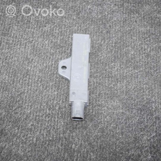 BMW 2 F22 F23 Antena wewnętrzna 9220831