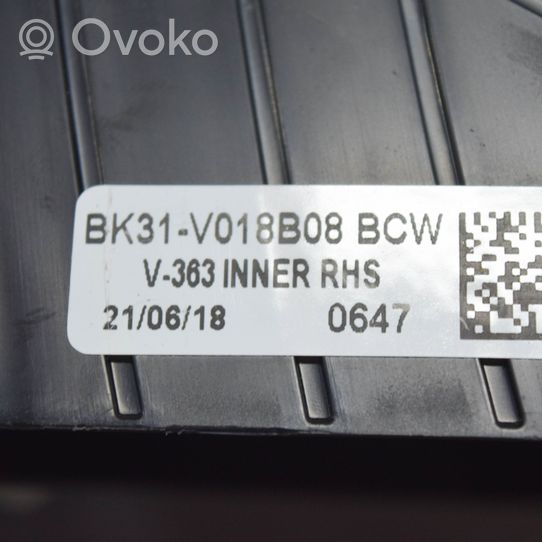 Ford Transit Radiouztvērēja / navigācija dekoratīvā apdare BK31V047A04AFW