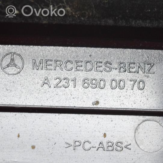 Mercedes-Benz SL R231 Otros repuestos del interior A2316900070
