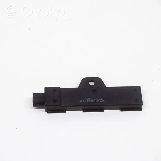 BMW X3 G01 Antenne intérieure accès confort 9220832