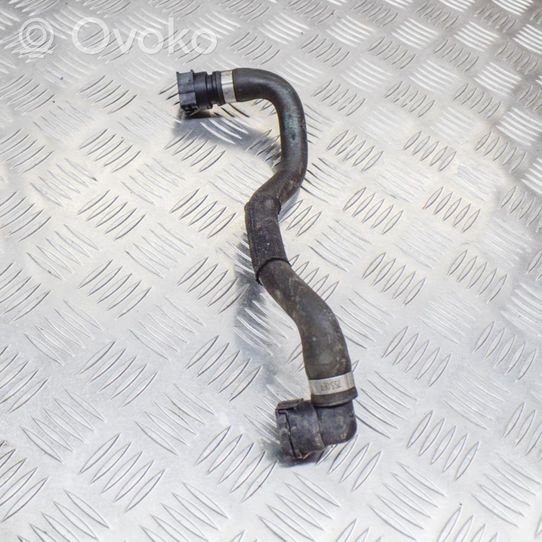 BMW 3 F30 F35 F31 Variklio aušinimo vamzdelis (-ai)/ žarna (-os) 8573187