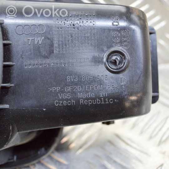 Audi A3 S3 8V Volet de trappe réservoir de carburant 8V3809906