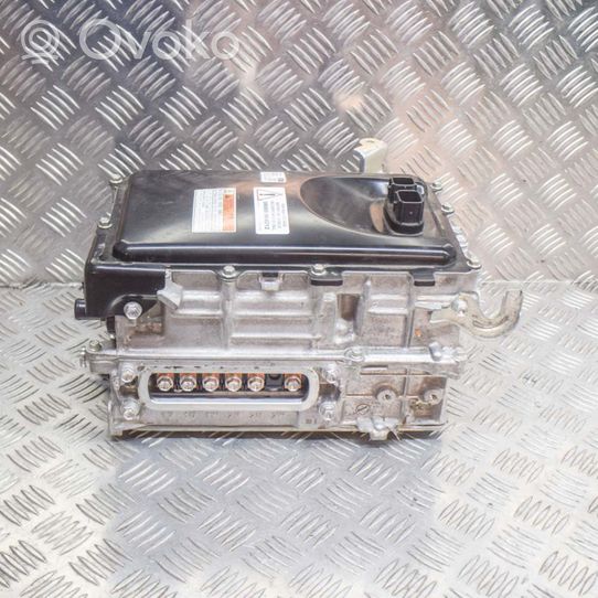 Toyota C-HR Convertisseur / inversion de tension inverseur G920047242
