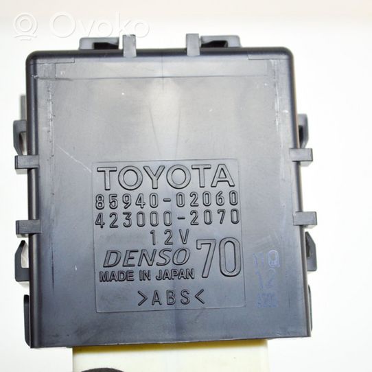 Toyota Auris E180 Muut laitteet 4230002070