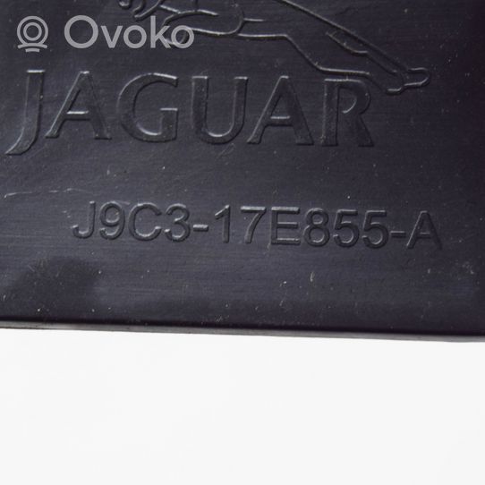 Jaguar E-Pace Takapuskurin kannake J9C317E855A