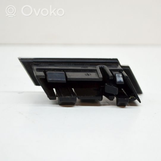 Volkswagen PASSAT B7 Tappo cornice del serbatoio 1K8853948A