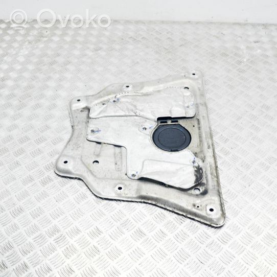 BMW X5 F15 Protezione anti spruzzi/sottoscocca del motore 6853814