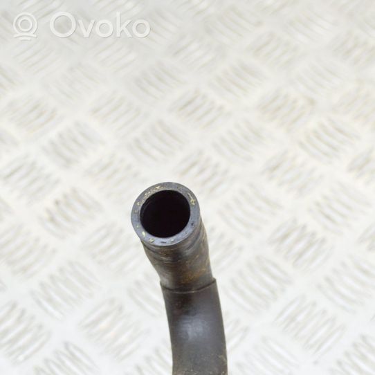 BMW i8 Engine coolant pipe/hose 6919372