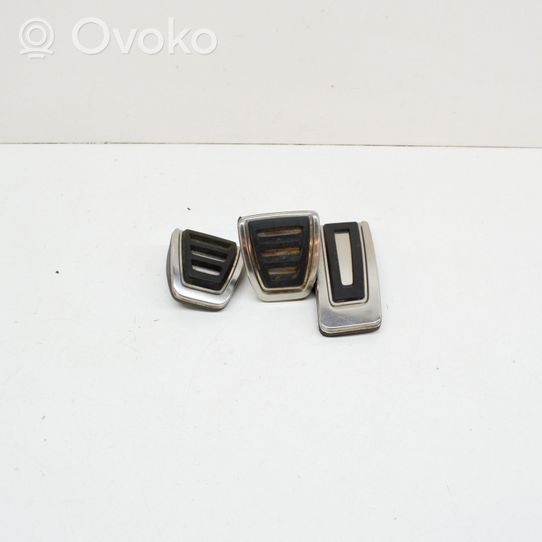 Volkswagen Golf VII Fuel tank cap trim 