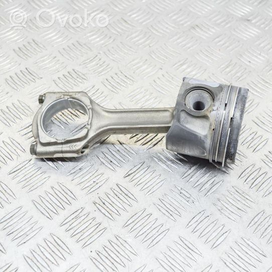 Opel Insignia A Piston 55574797