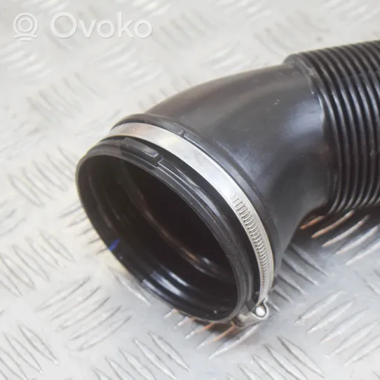 Audi Q3 F3 Conduit d'air (cabine) 5QA129684