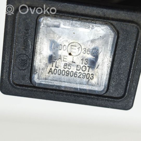 Mercedes-Benz A W176 Lampa oświetlenia tylnej tablicy rejestracyjnej A0009062903