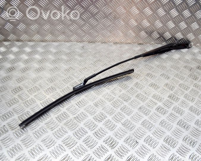 Volkswagen PASSAT B7 Windshield/front glass wiper blade 3AB955410