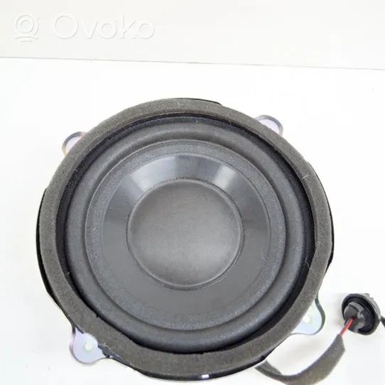 Honda Odyssey Subwoofer-bassokaiutin 