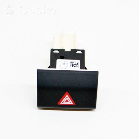 Skoda Superb B6 (3T) Interrupteur feux de détresse 3T0953235D