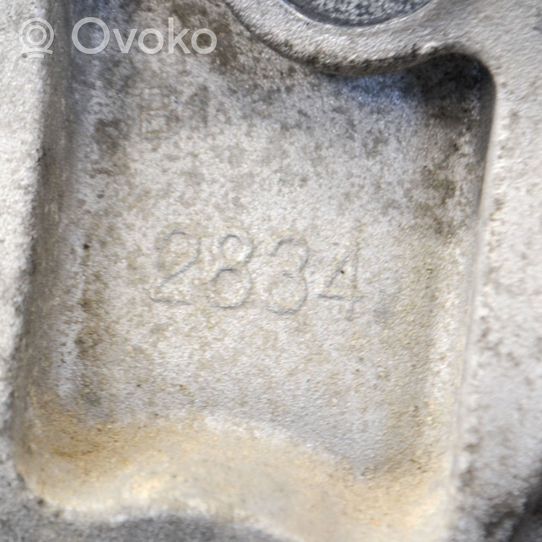 Opel Mokka X Halterung Lager Getriebe 95142834