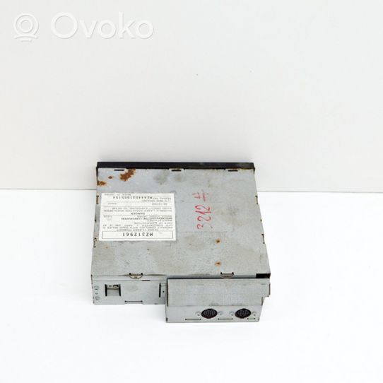 Mitsubishi Grandis CD/DVD keitiklis MZ312961