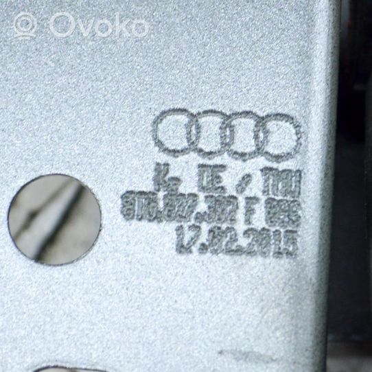 Audi A5 8T 8F Zawias klapy tylnej bagażnika 8T0827302F
