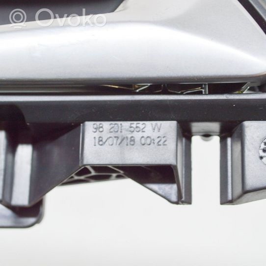 Opel Grandland X Front door interior handle 98201552W