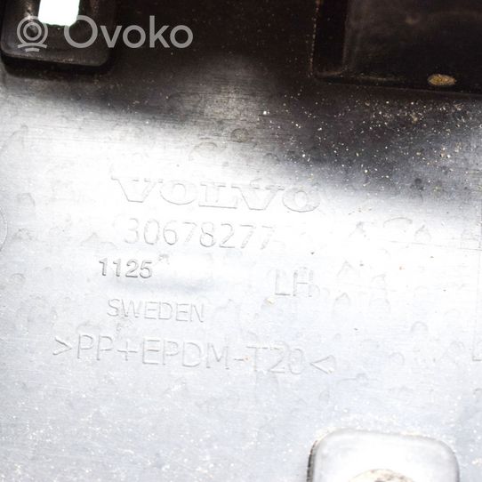 Volvo XC90 Mocowanie narożnika zderzaka tylnego 30678277