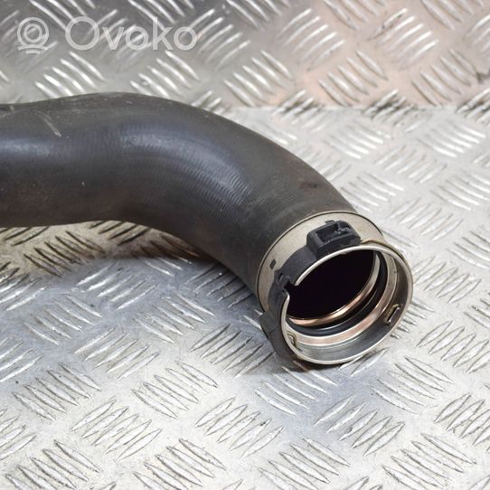 BMW 2 F22 F23 Tube d'admission de tuyau de refroidisseur intermédiaire 8513849