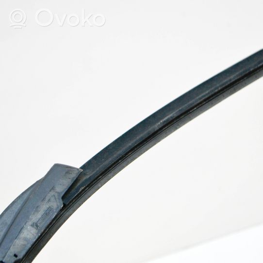 Dodge RAM Windshield/front glass wiper blade 55277450AD