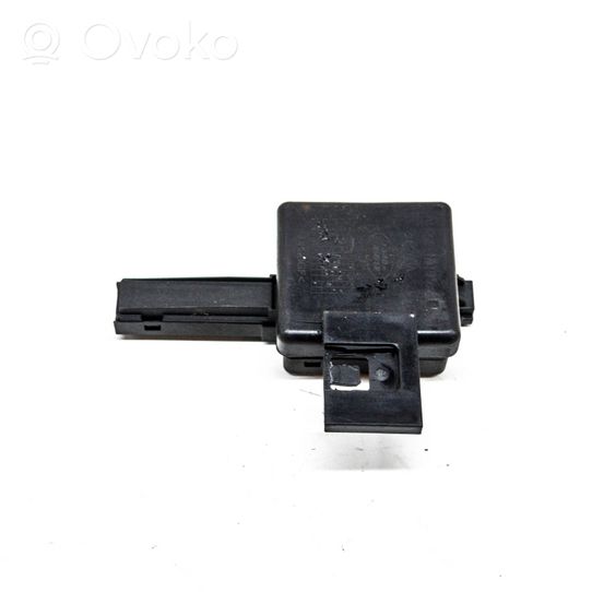 Land Rover Discovery 4 - LR4 Radion pystyantenni CH2215K602AB