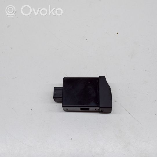 Hyundai Sonata Interruptor de control de altura del faro delantero 3410017M012