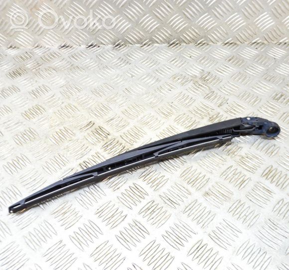 Infiniti FX Rear wiper blade arm 