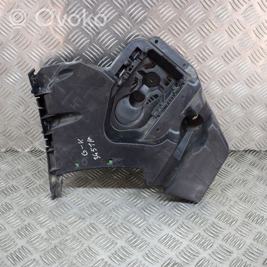 Volvo V40 Staffa angolare del supporto di montaggio del paraurti 31395103