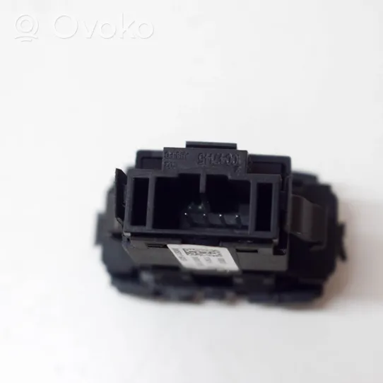 Volvo V40 Interruttore a pulsante start e stop motore 31394114