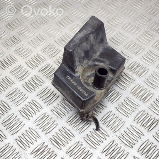 Toyota Land Cruiser (HDJ90) Rezonator / Dolot powietrza 1789662010