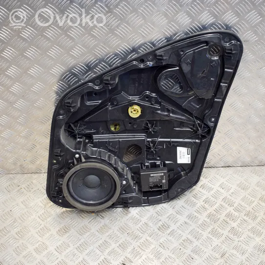 Volvo V40 Takaoven ikkunan nostin moottorilla 31276217