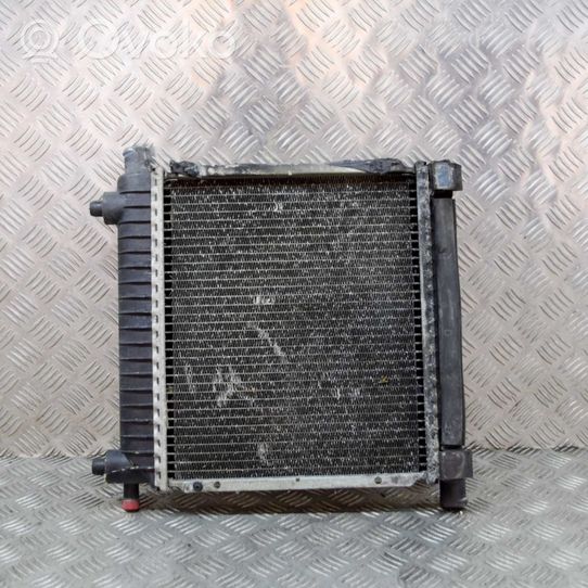 Mercedes-Benz 190 W201 Radiateur de refroidissement 