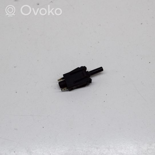 Mercedes-Benz 190 W201 Brake pedal sensor switch A0015458714