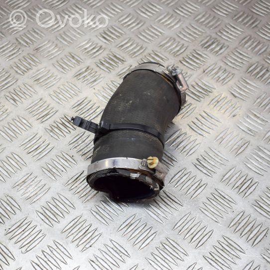 Land Rover Discovery Sport Tube d'admission de tuyau de refroidisseur intermédiaire GJ326K863AA