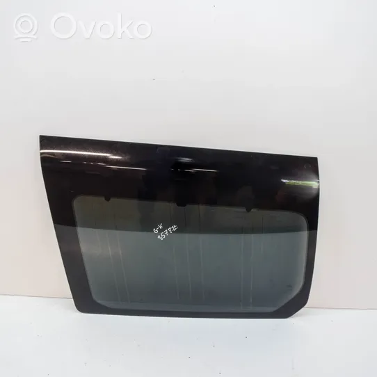 Land Rover Discovery 3 - LR3 Rear side window/glass 43R001582