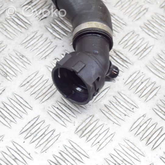 BMW X6 F16 Engine coolant pipe/hose 8514218