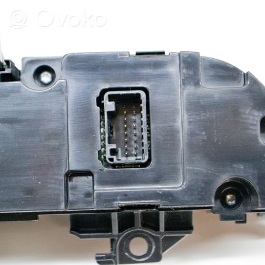 Toyota C-HR Przełącznik / Włącznik nawiewu dmuchawy 55900F4181