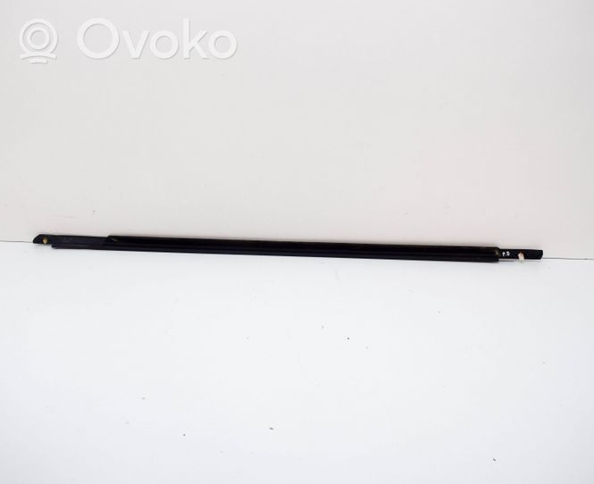 Volvo S90, V90 Joint vitre de porte coulissante 31848055