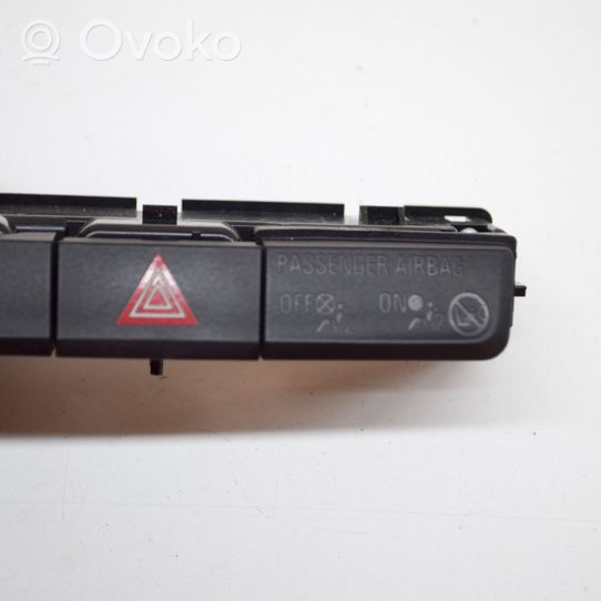 Opel Mokka X Zestaw przełączników i przycisków 