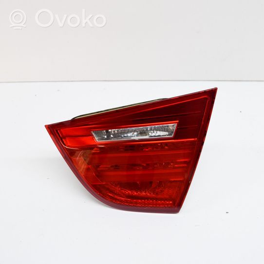 BMW 3 E90 E91 Lampy tylne / Komplet 7154154