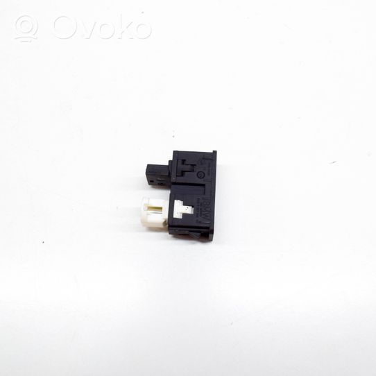 BMW 1 F20 F21 Connettore plug in AUX 9229246