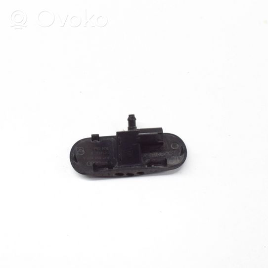 Audi Q3 8U Windshield washer spray nozzle 8U0955987A