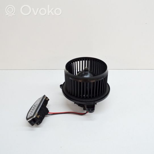 Volvo XC40 Ventola riscaldamento/ventilatore abitacolo 31497512