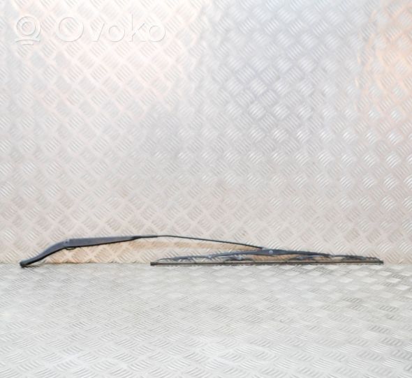 Renault Master III Windshield/front glass wiper blade 80020256A